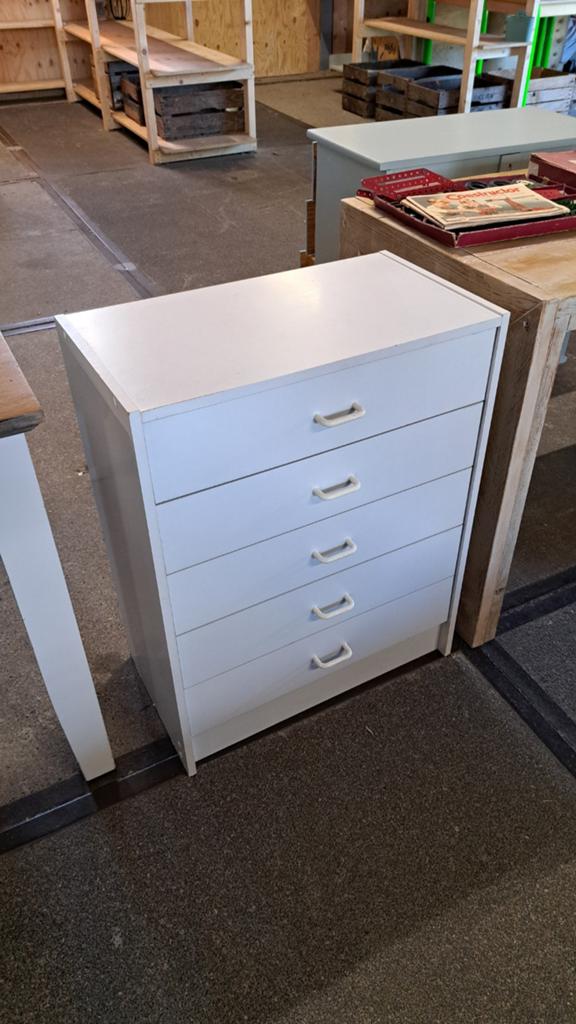 Witte ladekast met 5 laden - Gebruikt, Huis en Inrichting, Kasten | Ladekasten, Ophalen, Gebruikt, 5 laden of meer, Modern