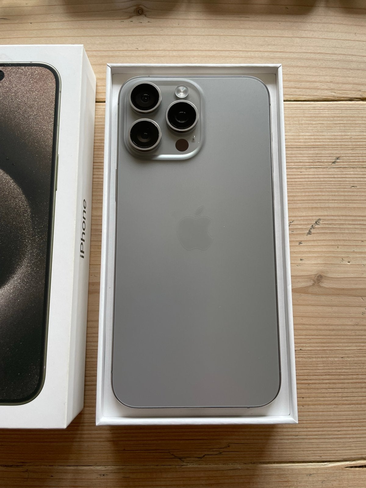 iPhone 15 Pro Max 256GB - Zo goed als nieuw, Telecommunicatie, Mobiele telefoons | Apple iPhone, 256 GB, IPhone 15 Pro Max, Ophalen of Verzenden