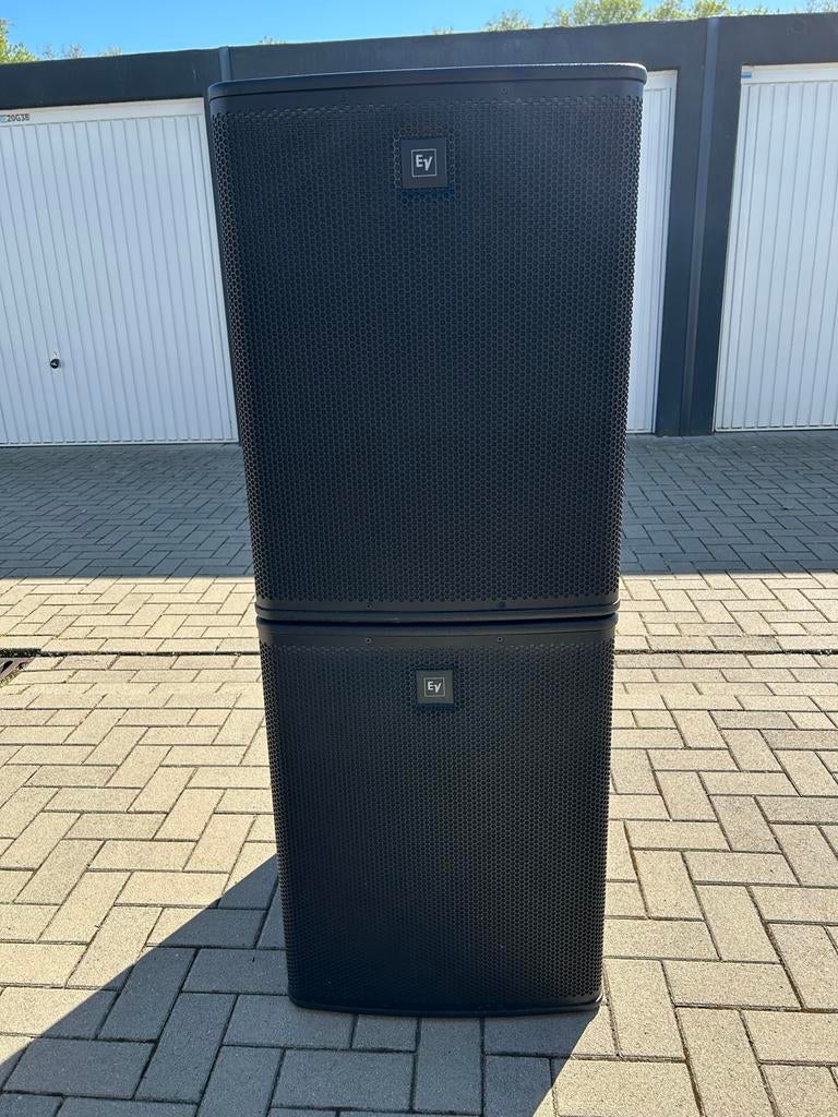 Top staat!! Electro Voice ELX118p actieve subs incl. hoezen, Ophalen, Zo goed als nieuw, Overige merken