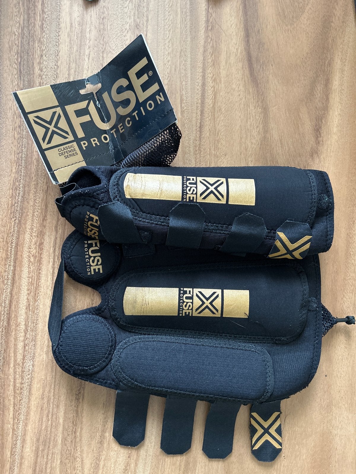 FUSE Protection Enkelbeschermers - Zo goed als nieuw, Ophalen of Verzenden, Zo goed als nieuw