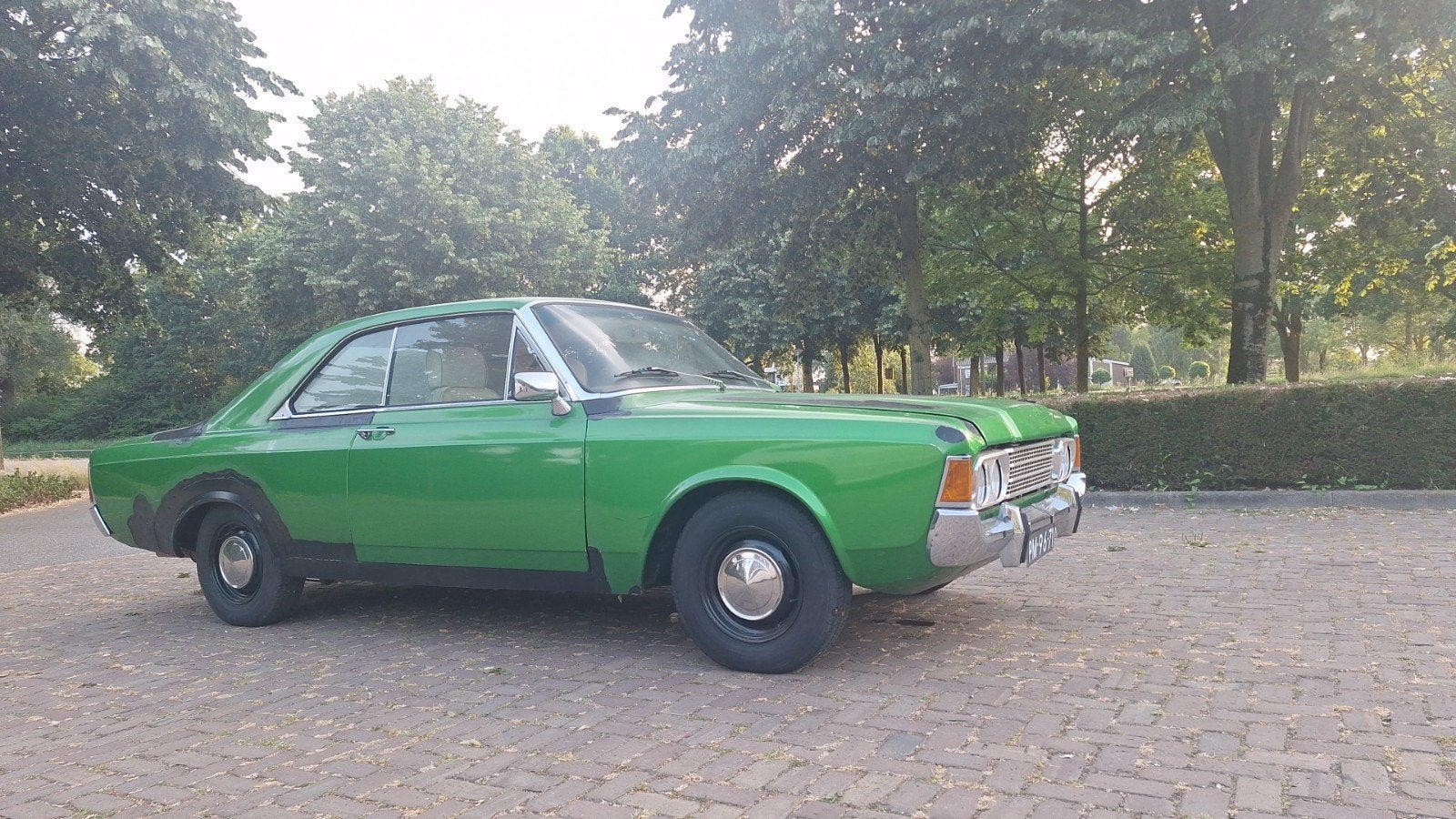 Ford 20M XL Coupé   1971, Achterwielaandrijving, 2300 cc, Handgeschakeld, Particulier