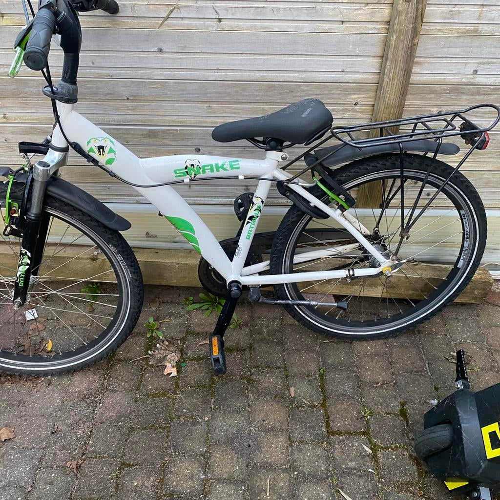Snake kinderfiets 24 inch - Wit/Groen, Fietsen en Brommers, Fietsen | Jongens, Gebruikt, 24 inch, Handrem, Velgrem, Ophalen