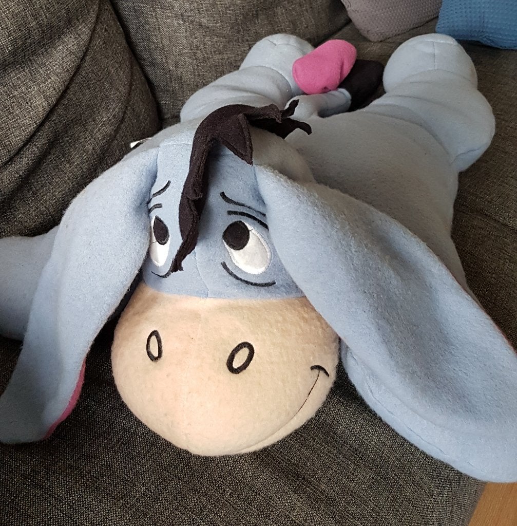 Fleece Disney Eeyore knuffel / kussen 75 cm, Ophalen of Verzenden, Winnie de Poeh of vrienden, Zo goed als nieuw, Knuffel