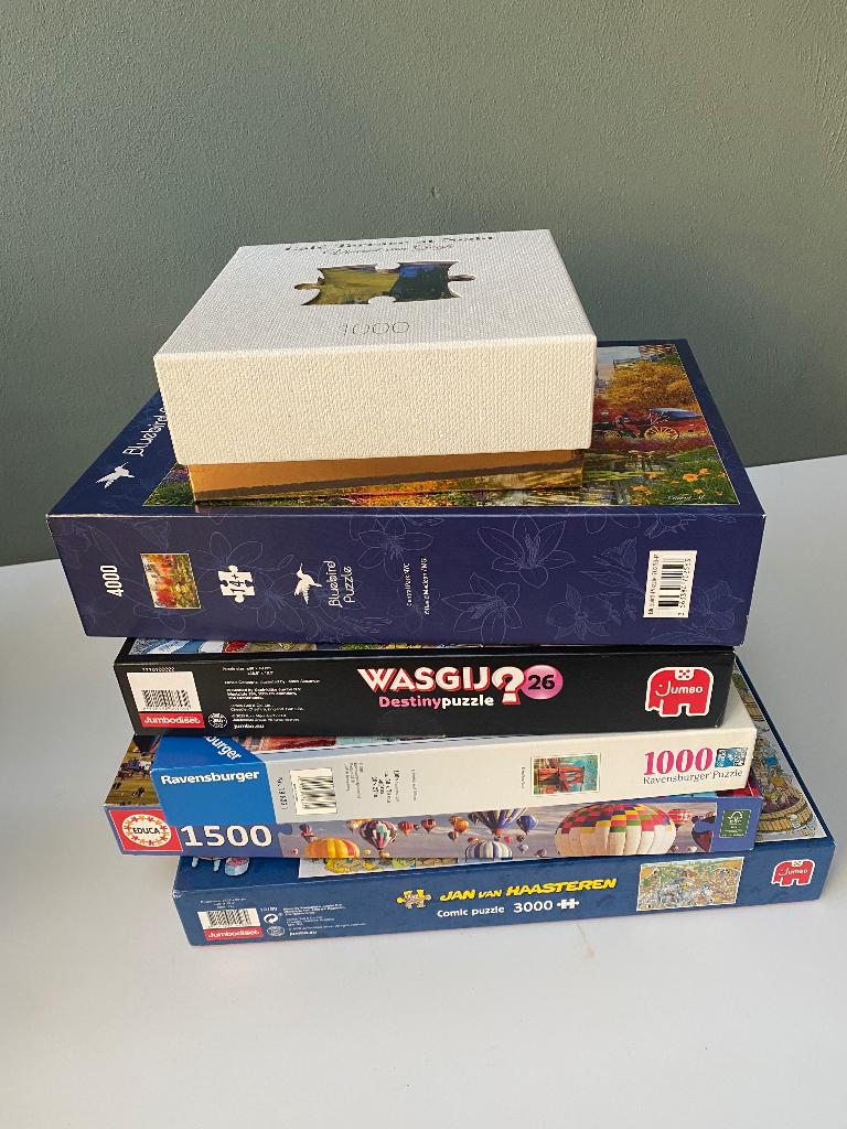 Puzzels diverse onderwerpen zes stuks compleet, Hobby en Vrije tijd, Denksport en Puzzels, Ophalen, 500 t/m 1500 stukjes, Zo goed als nieuw