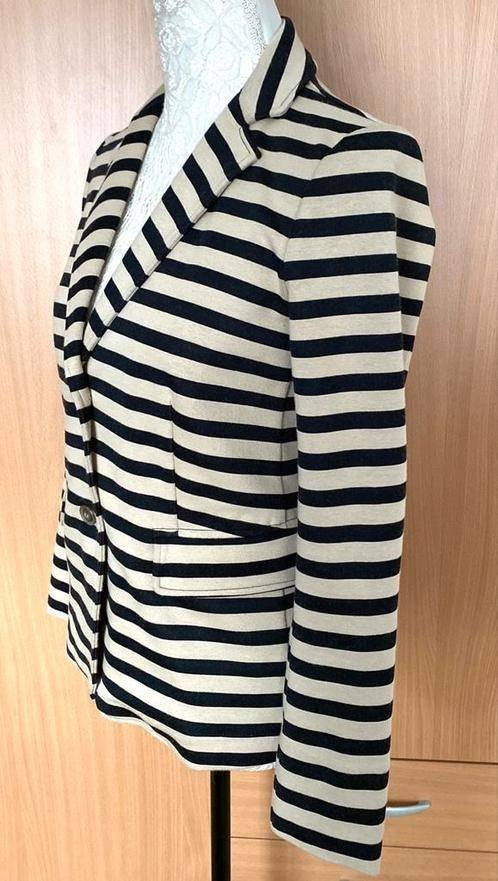 Max Mara jasje maat S/M, Kleding | Dames, Overige kleuren, Ophalen of Verzenden, Zo goed als nieuw, Jasje