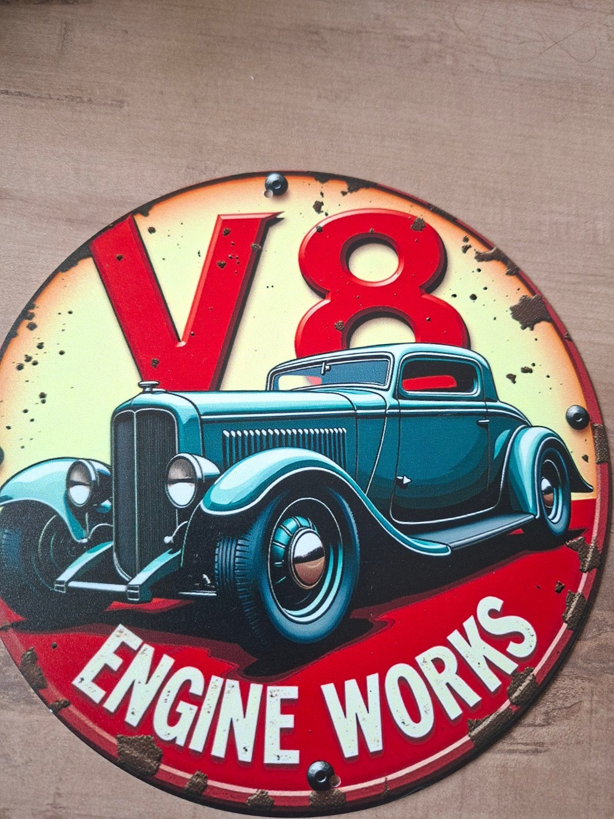 Metalen bord V8 Engine Works 20 cm - Vintage auto decoratie, Vintage, Meerkleurig, Nieuw, Ophalen of Verzenden