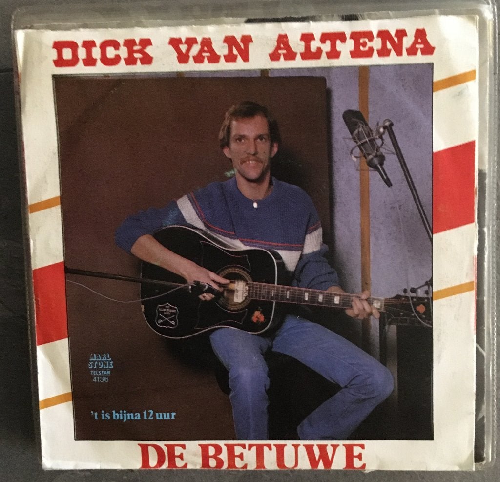 Dick van Altena - De Betuwe / 't is bijna 12 uur, Gebruikt, Fotohoes, 7 inch, Ophalen of Verzenden
