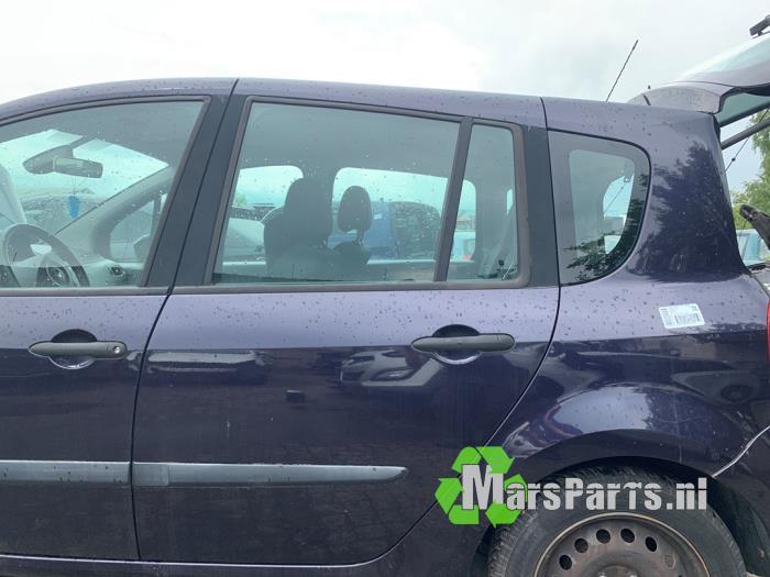 Portier 4Deurs links-achter van een Renault Modus, Auto-onderdelen, Gebruikt, -, -, Ophalen of Verzenden