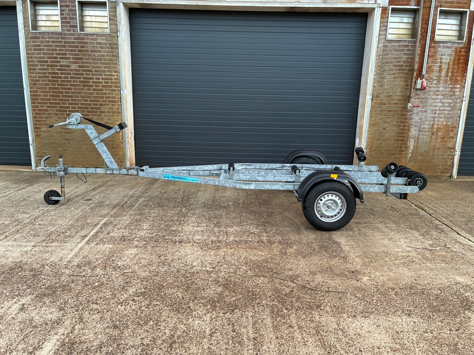 Freewheel 650kg trailer, Minder dan 1500 kg, Verstelbare verlichting, Sloepentrailer, Minder dan 6 meter