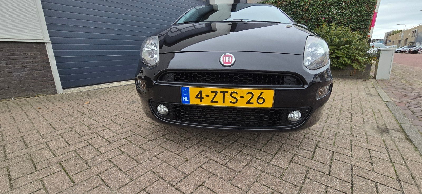 Foto 6 van Fiat Punto 0.9 Twinair74KW 5DR 2015 ,Carplay,Grote beurt,apk