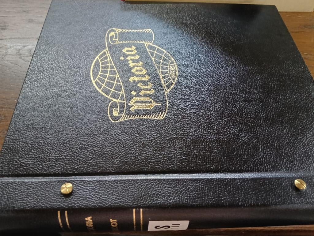 1 mooie leeg importa Victoria album,met blanco bladen, Ophalen of Verzenden, Verzamelalbum