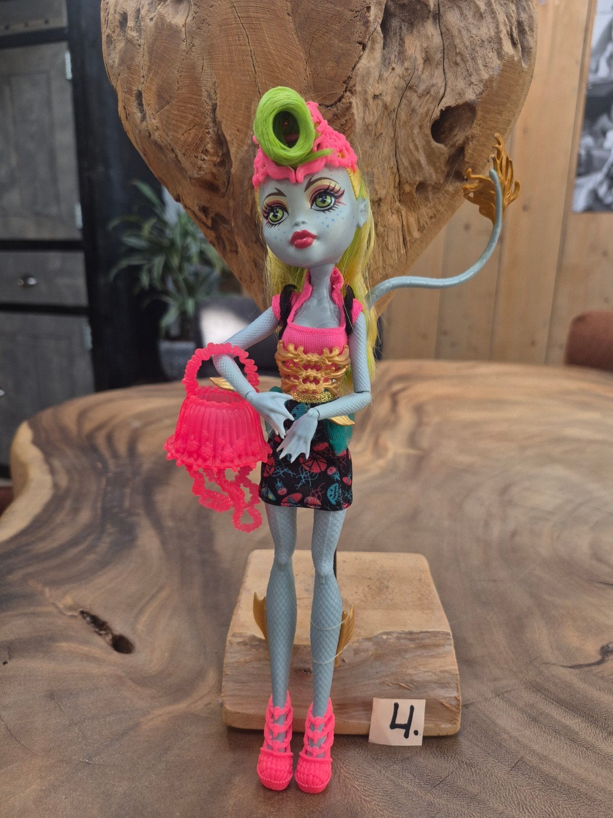 Monster High Lagoona Blue pop met accessoires, Kinderen en Baby's, Ophalen of Verzenden, Gebruikt, Overige typen
