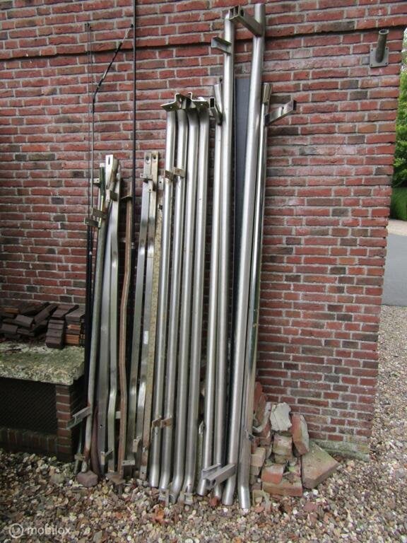 Sidesteps sidebars zijbuizen diverse bussen en bestelauto's, Gebruikt, Ophalen of Verzenden
