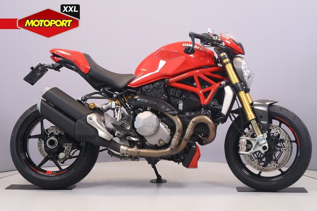 Ducati MONSTER 1200 S (bj 2017), Ducati North Europe B.V., Bedrijf, Naked bike, Maanweg 174
2516 AB  Den Haag, NL