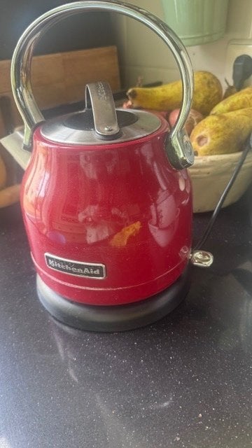 elektrische waterkoker, Witgoed en Apparatuur, Waterkokers, 1 tot 2 liter, Ophalen, Zo goed als nieuw