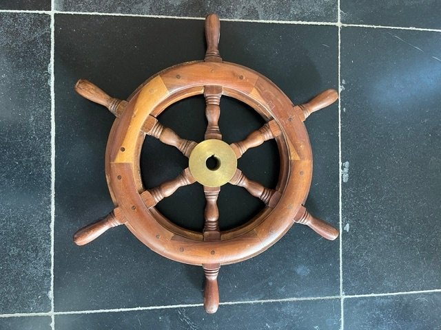 Houten scheepsstuurwiel, Ophalen, Zo goed als nieuw, Onderhoud en Reparatie