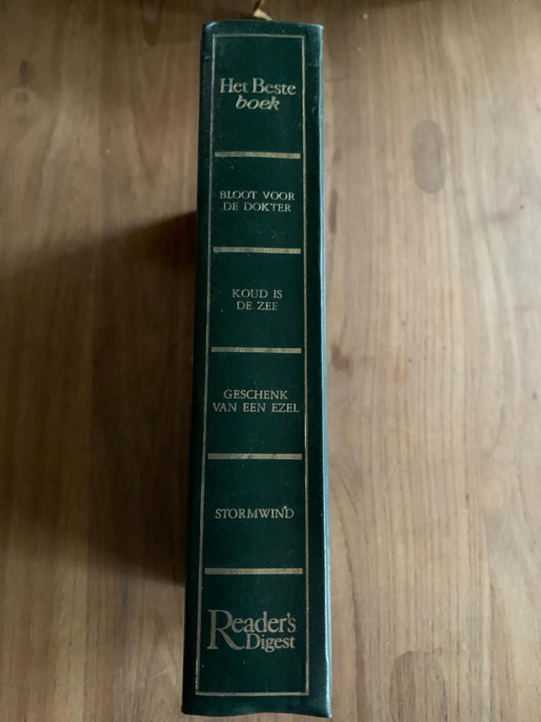 Het Beste Boek Reader's Digest - 5 verhalen in 1 band, Ophalen of Verzenden, Gelezen, Nederland