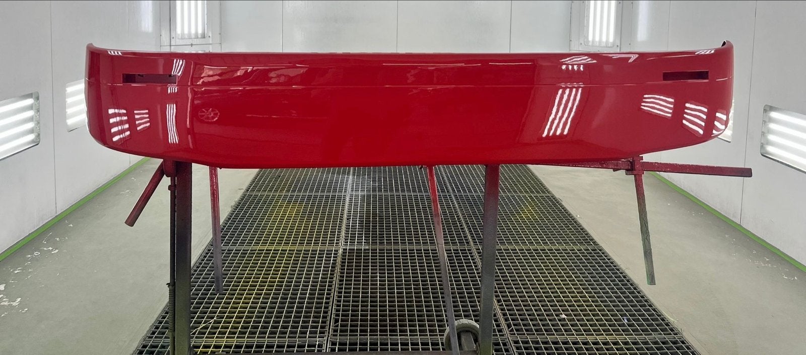 Scania Next Gen Zonneklep verlengd - Nieuw Gespoten Rood, Nieuw, Ophalen of Verzenden, Bumper, Voor