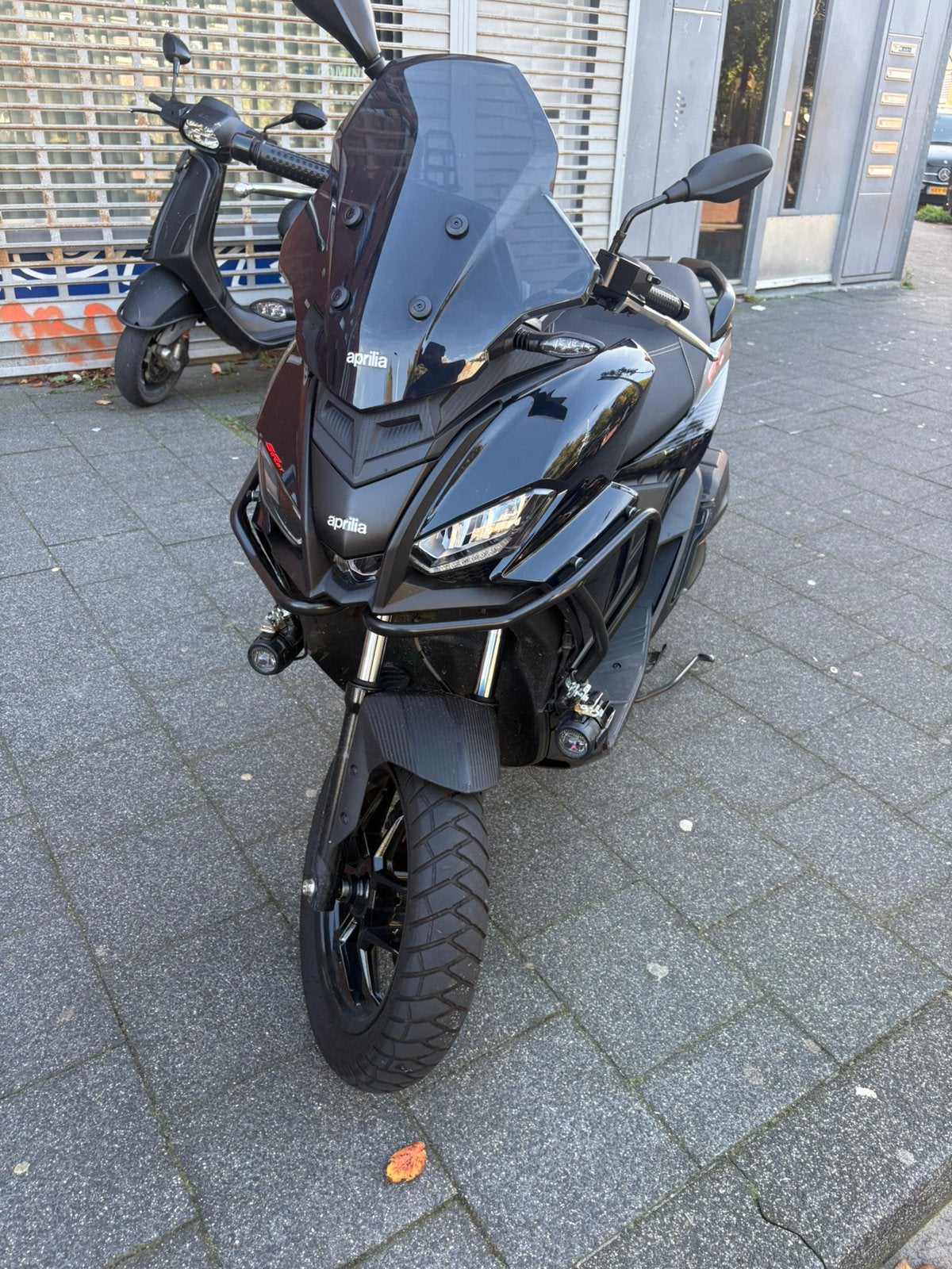 Aprilia sr gt 125, Ophalen, Zo goed als nieuw, Benzine, Aerox