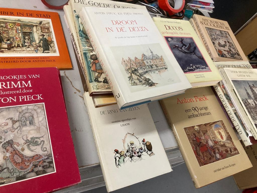 T.K. nog 7 prentenboeken van Anton Pieck zie actuele lijst, Ophalen of Verzenden, Gelezen, Anton Pieck, Prentenboek