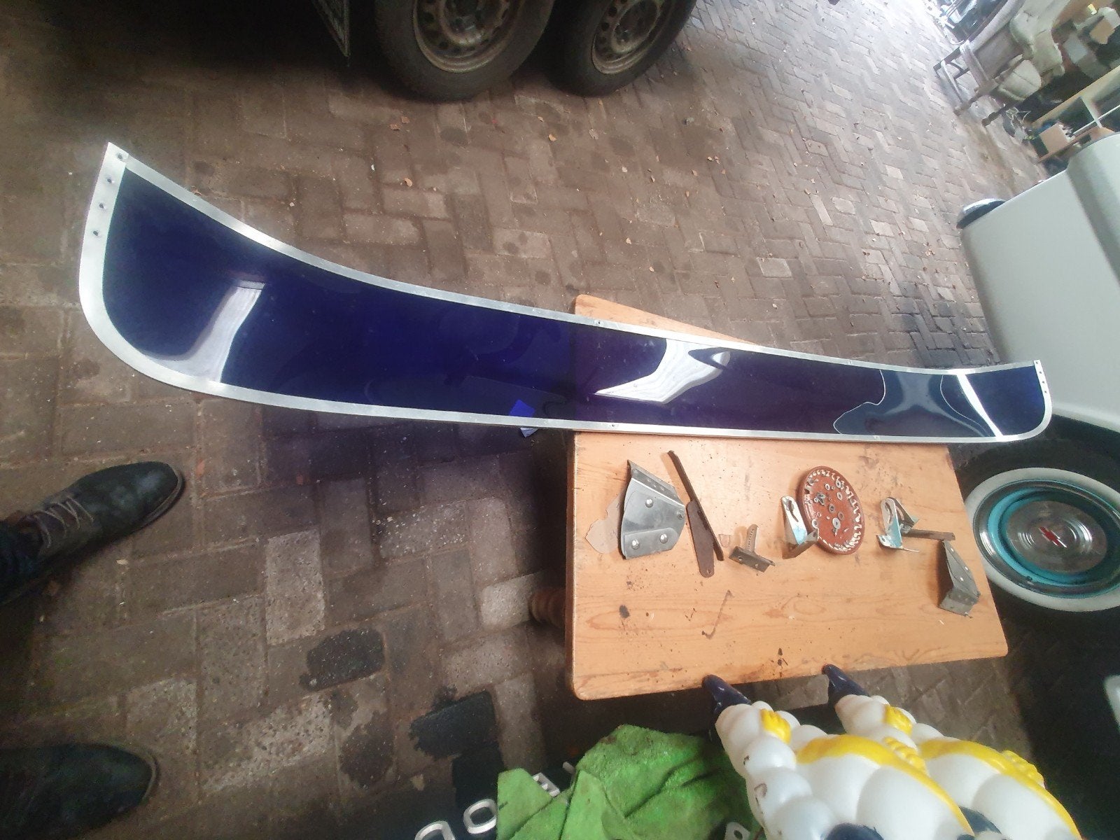 blauw zonnescherm voor oldtimer 210.cm, Ophalen