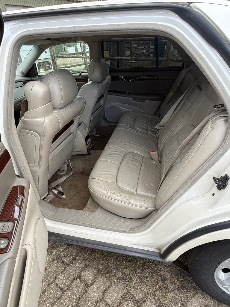Cadillac 2000 Wit, Wit, Leder, Particulier, 6 stoelen