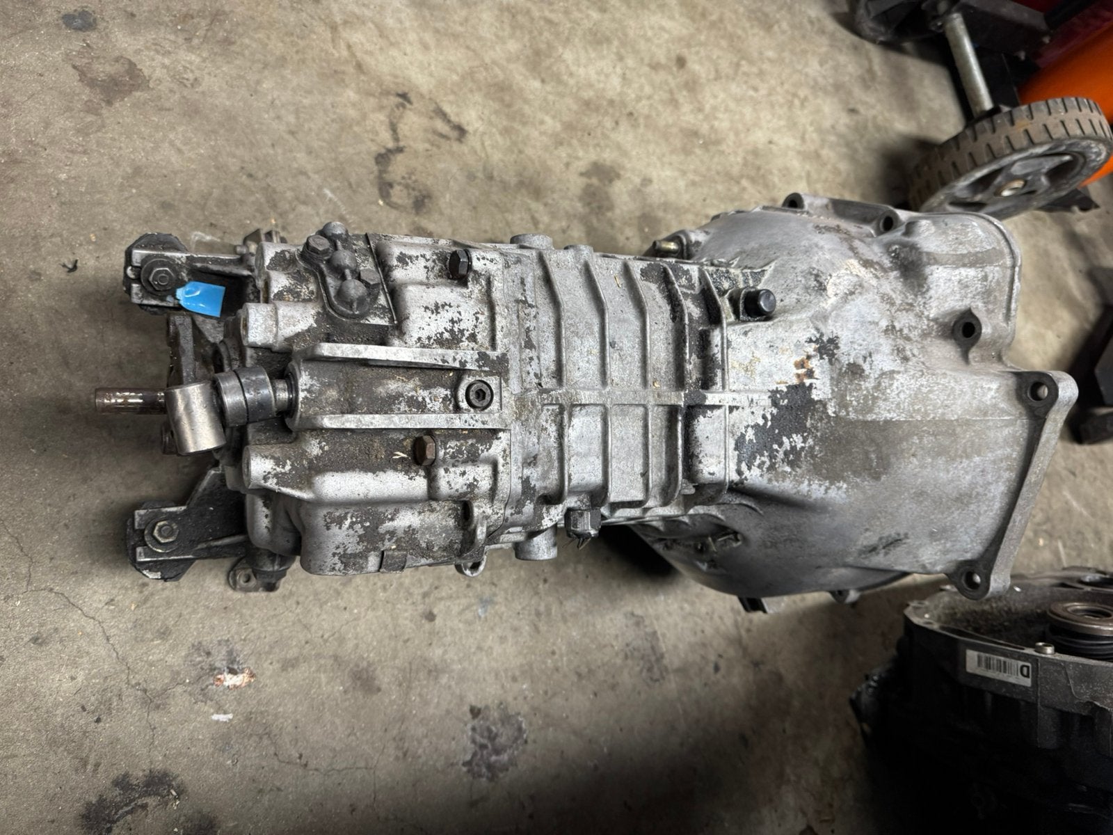 BMW e28 e30 e34 versnellingsbak transmissie, Auto-onderdelen, Transmissie en Toebehoren, Ophalen of Verzenden, BMW