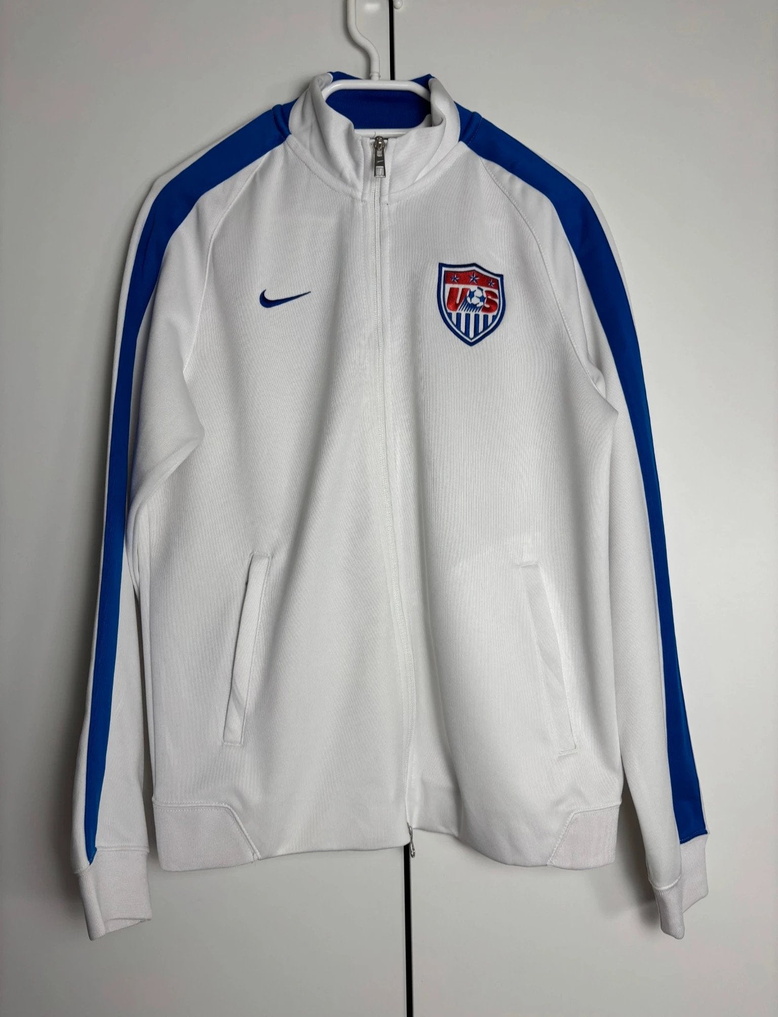 Nike track Jacket Vintage Sportswear USA Geborduurd Wit Blau, Maat 38/40 (M), Nike, Zo goed als nieuw, Verzenden