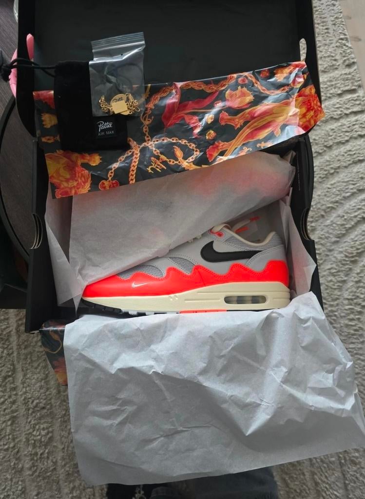 Nike x Patta Waves Hyper Crimson Pure Platinum, Overige kleuren, Nieuw, Ophalen of Verzenden, NikexPatta