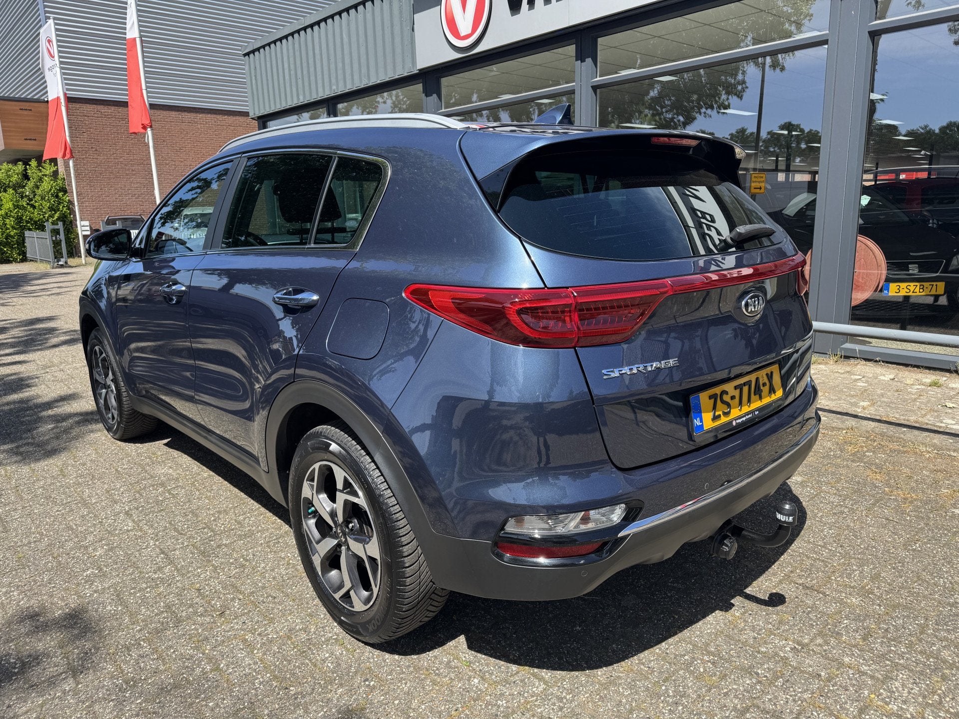 Kia Sportage 1.6 GDI DynamicLine CAMERA-TREKHAAK-CARPLAY, Auto's, Voorwielaandrijving, Stof, Gebruikt, 4 cilinders