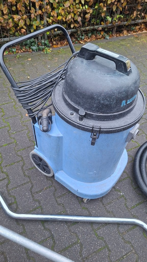 Professionele en industiele numatic wvd1500 water stofzuiger, Ophalen, ., Zo goed als nieuw, .