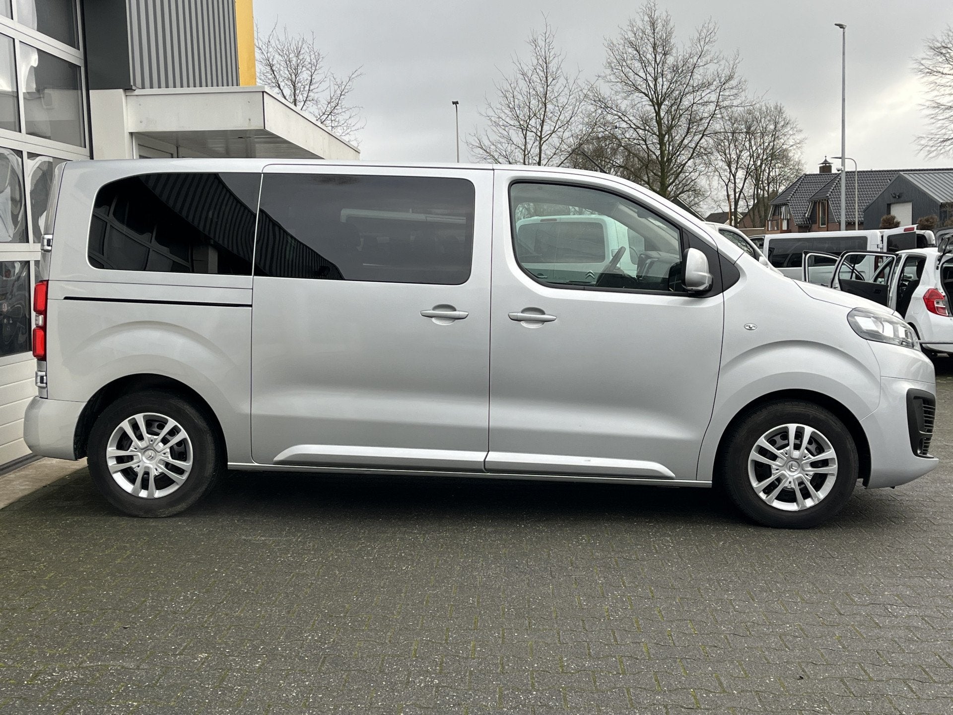 Citroën Spacetourer 1.6 BlueHDi 115 M S&S Business Climate, Voorwielaandrijving, Stof, Origineel Nederlands, Bedrijf