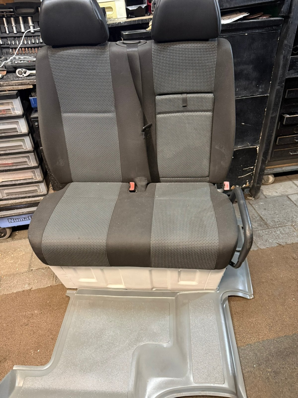 Bijrijdersbanken voor mercedes sprinter 906/vw crafter, Ophalen, Gebruikt, Mercedes-Benz