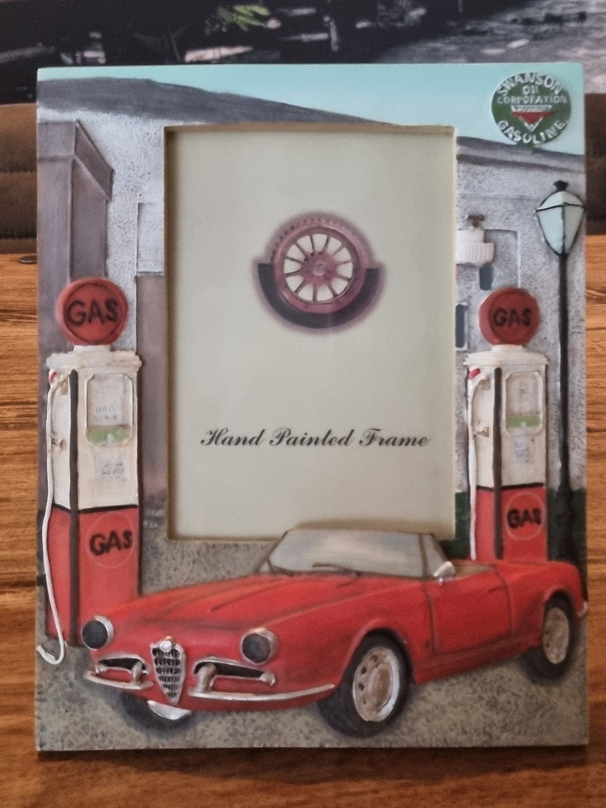 Handgeschilderde fotolijst met klassieke auto, Overige materialen, Ophalen of Verzenden, Zo goed als nieuw, Meerkleurig