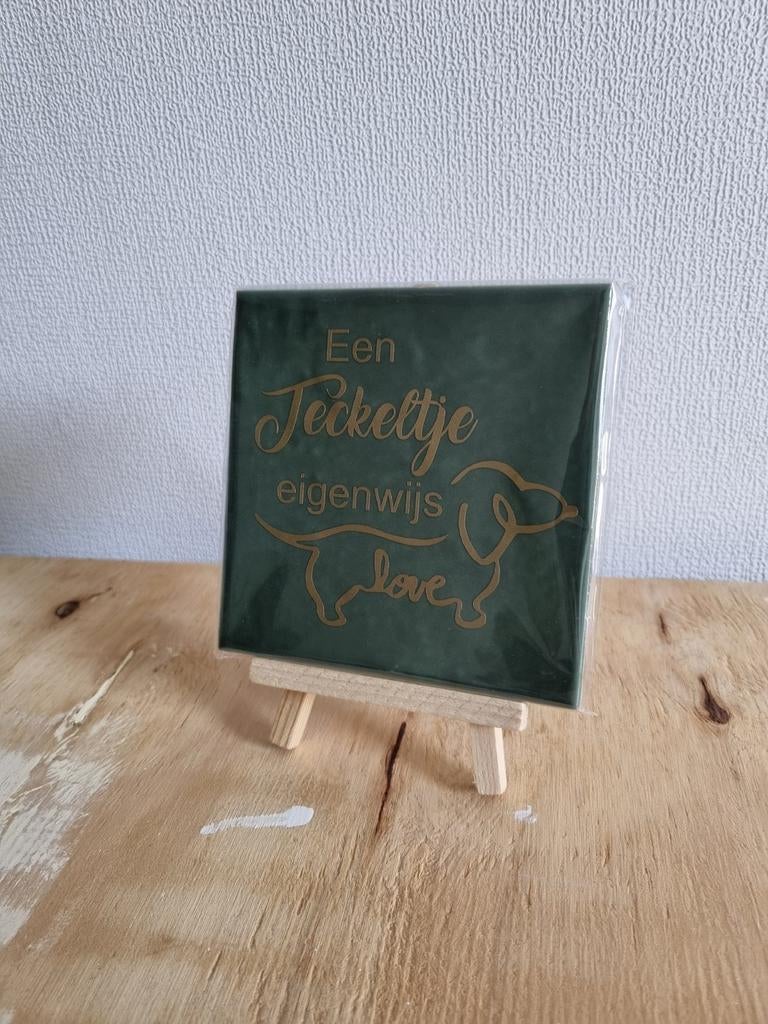 Groene tegels 12x12cm met standaard, Antiek en Kunst, Antiek | Wandborden en Tegels, Ophalen of Verzenden