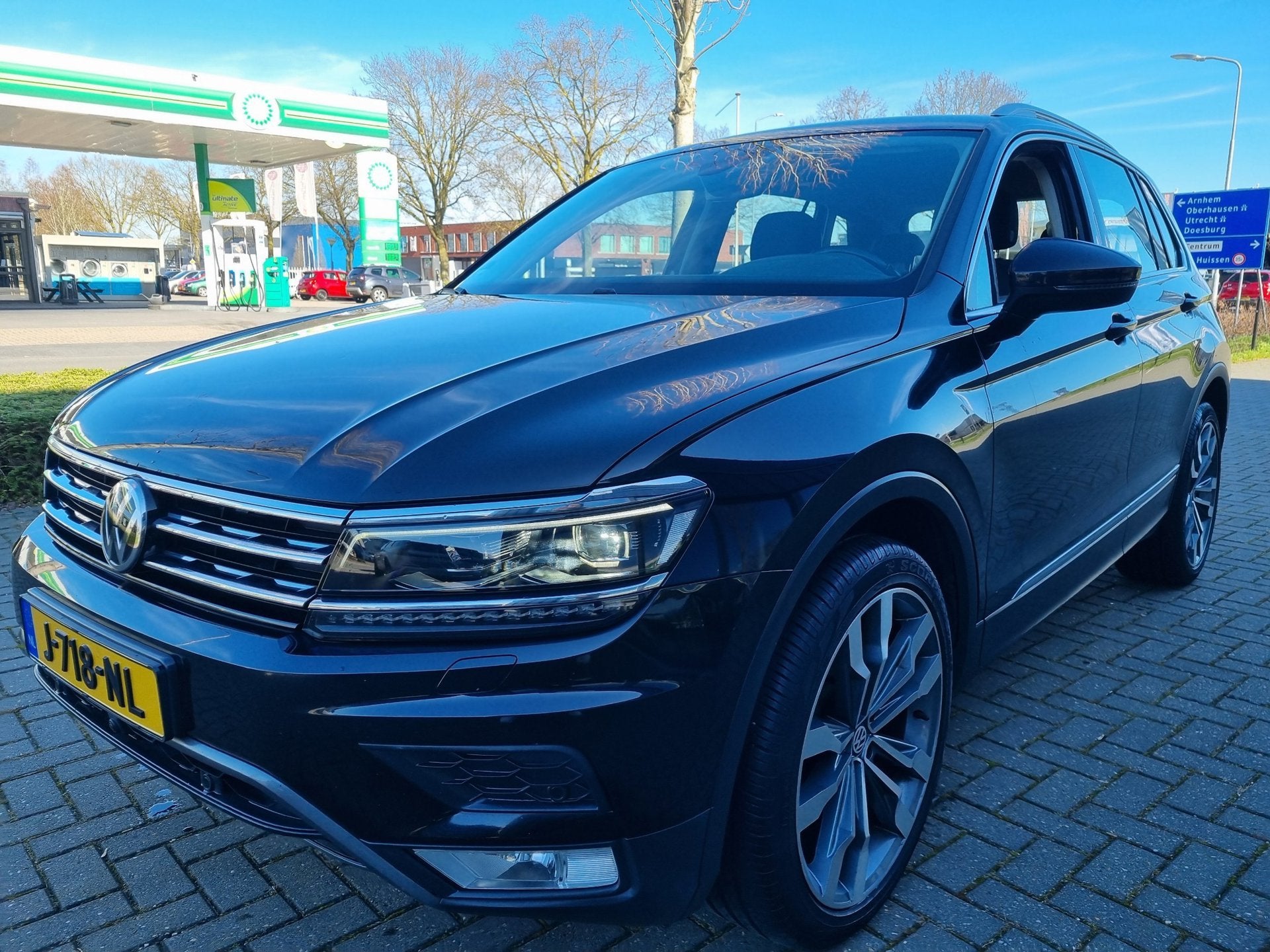 Volkswagen Tiguan 1.4 TSI 4Motion Comfortline Navi Topstaat, Auto's, Gebruikt, 4 cilinders, Alcantara, Zwart