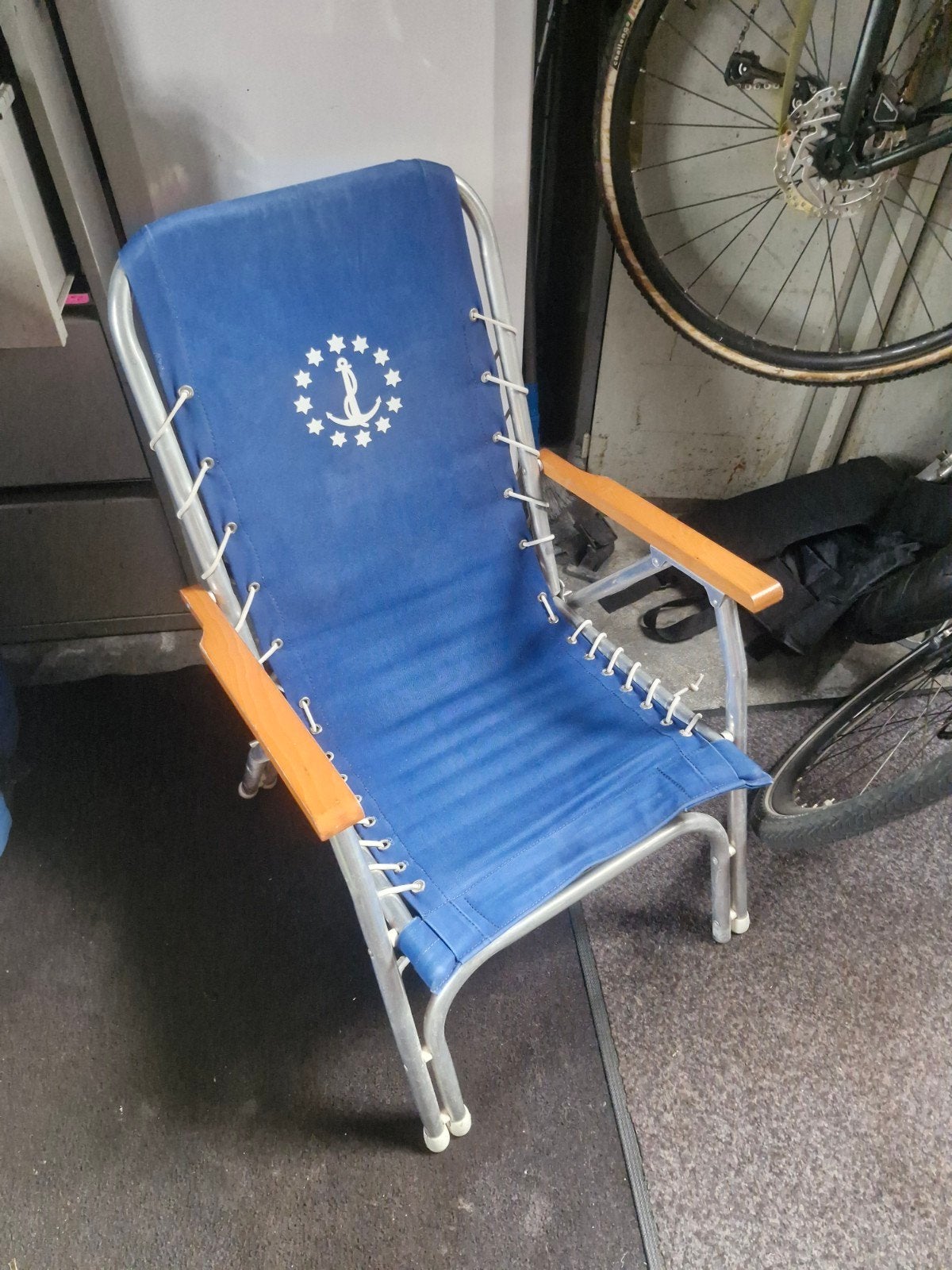 Opvouwbare Campingstoel - Blauw met Ankerlogo, Watersport en Boten, Ophalen, Gebruikt