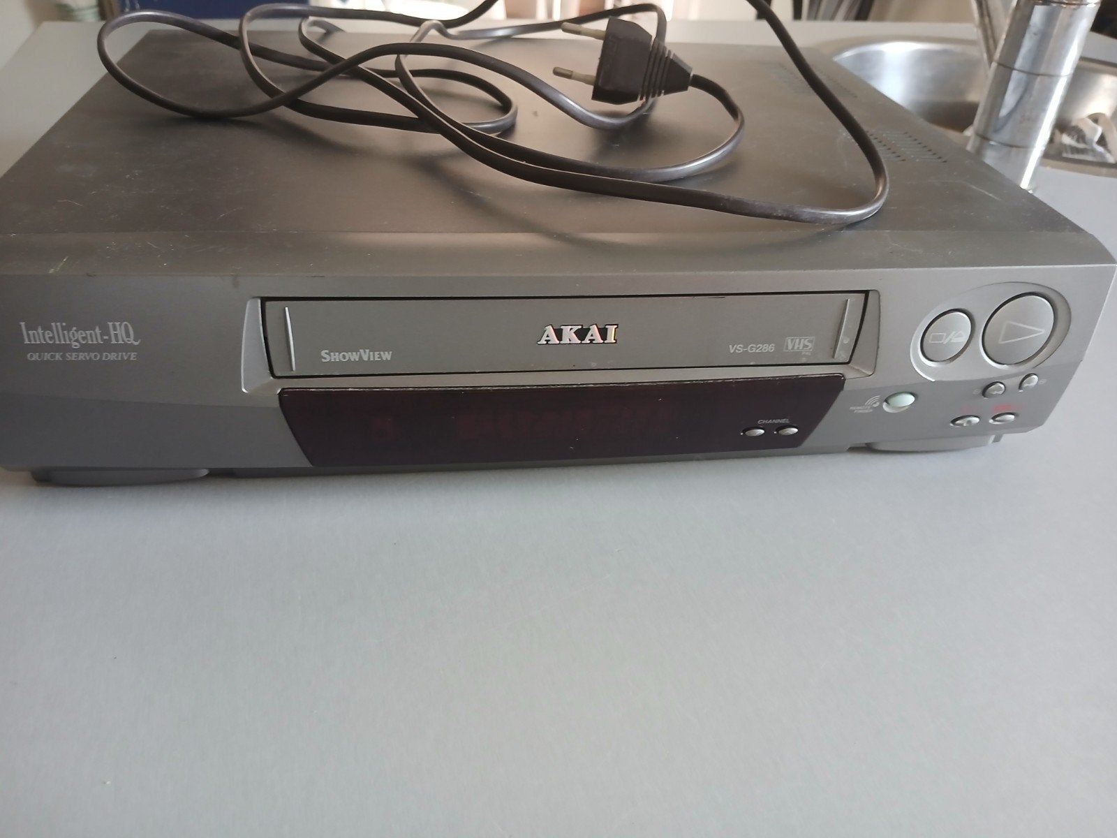 akai video zonder afstandsbediening, Ophalen, Gebruikt, VHS-speler of -recorder