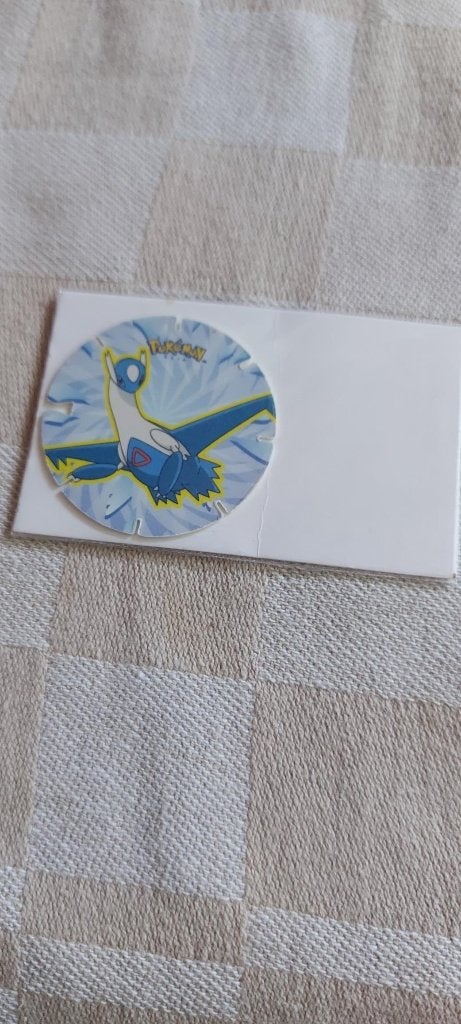 flippo pokemon chiki balls zeldzaam Latios legendary, Verzamelen, Flippo's, Ophalen of Verzenden, Losse flippo's