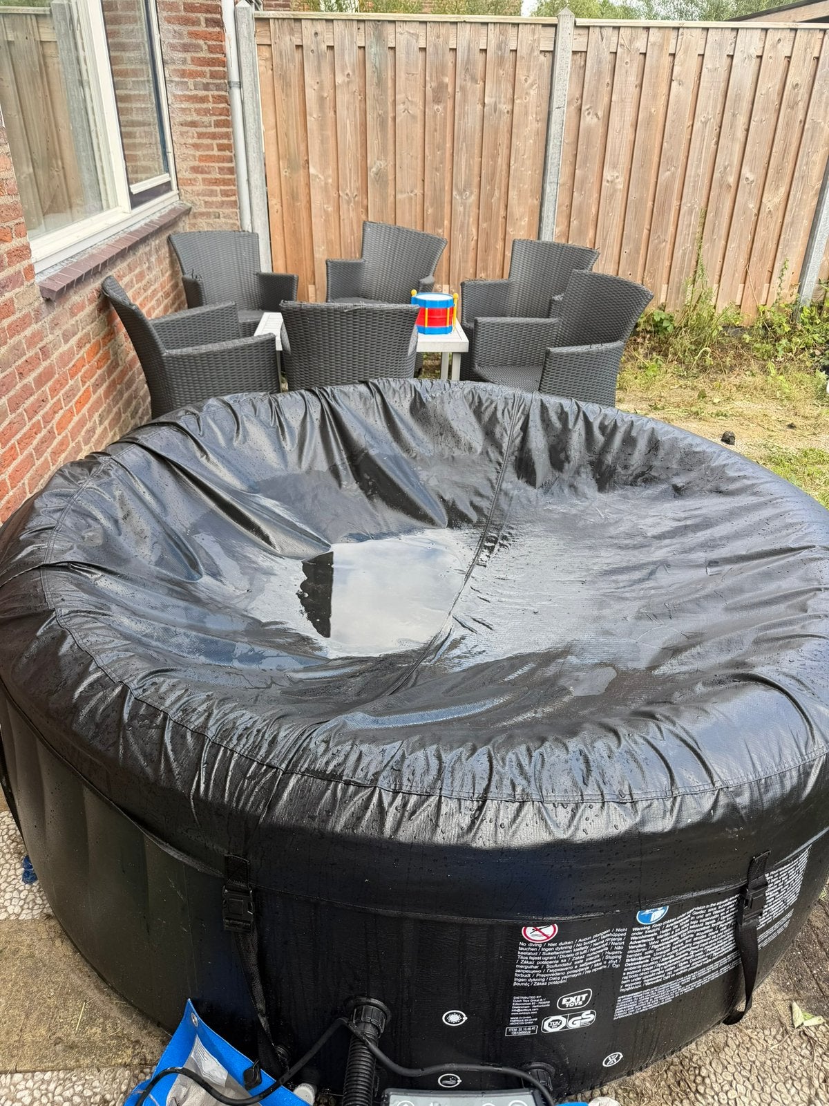 JACUZZI TE KOOP – ZO GOED ALS NIEUW + EXTRA’S, Ophalen, Zo goed als nieuw
