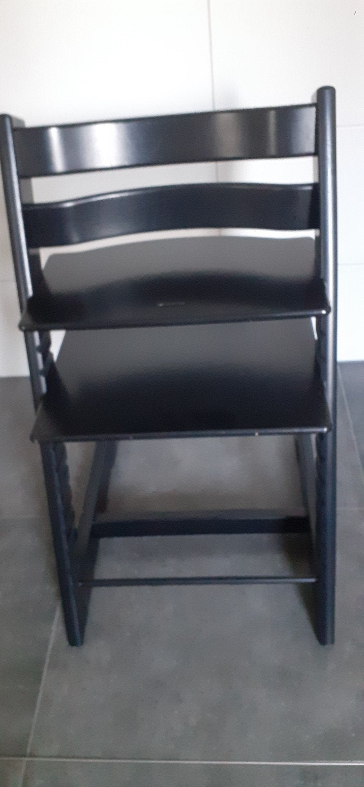 zwarte stokke stoel, Ophalen, Zo goed als nieuw, Meegroeistoel