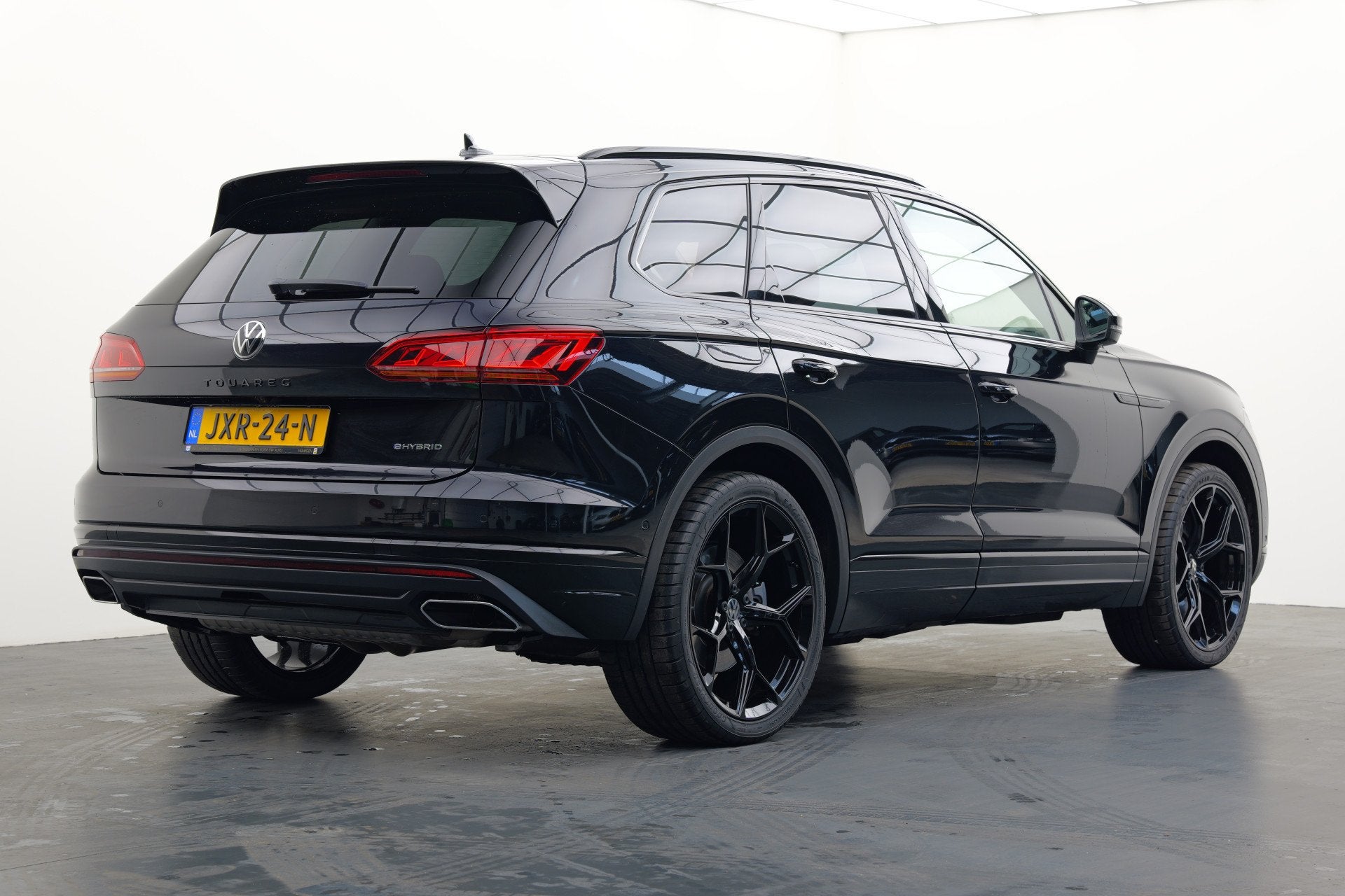 Volkswagen Touareg 3.0 TSi eHybrid 4MOTION | Trekhaak | DYNA, Automaat, Gebruikt, 2995 cc, Met garantie (alle)
