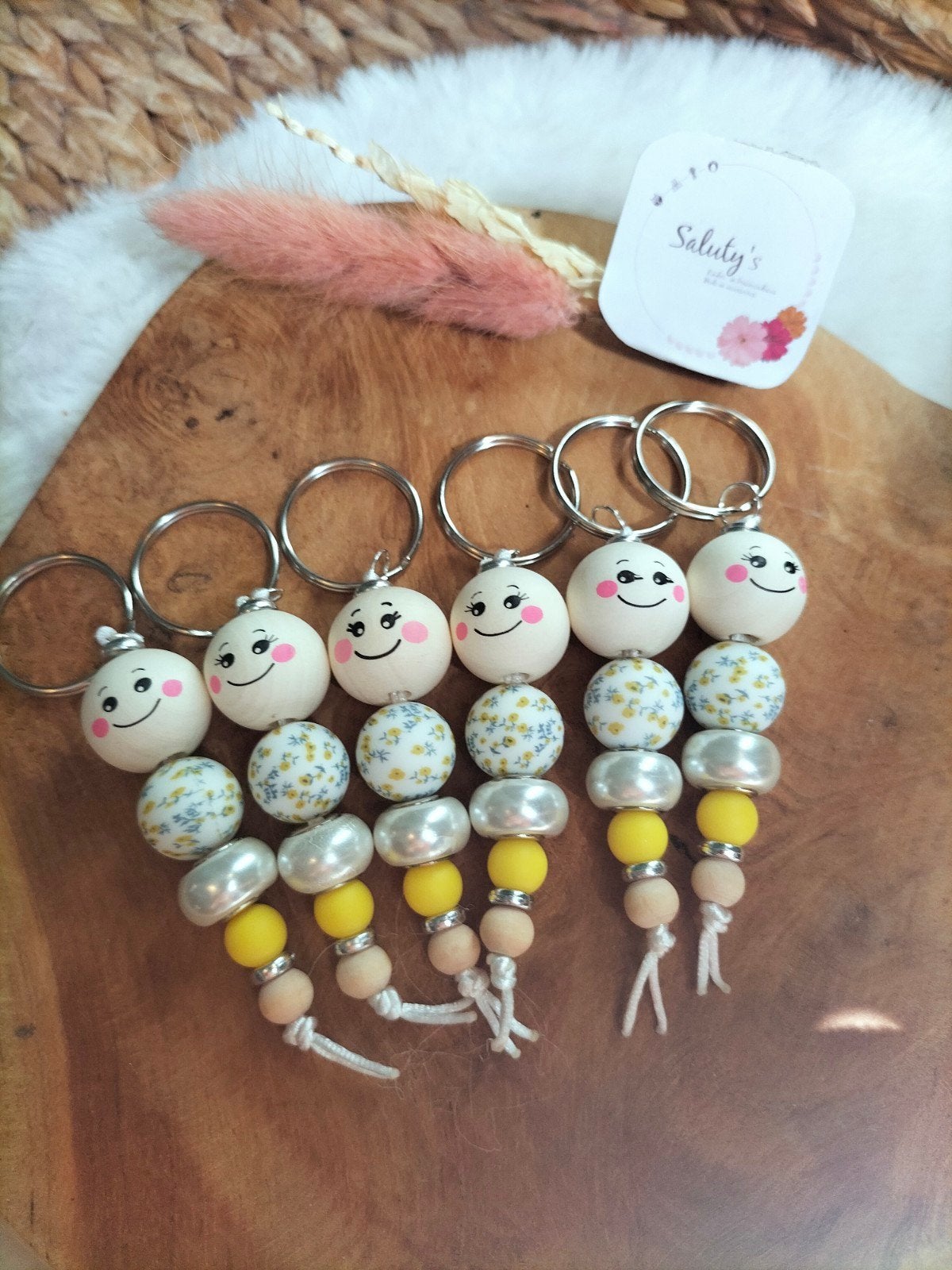 Nieuw • Gelukspoppetje sleutelhanger 'Fleurig, Salutys kinder- en kraamcadeaus, Nieuw, Ophalen of Verzenden, Info@salutys.nl