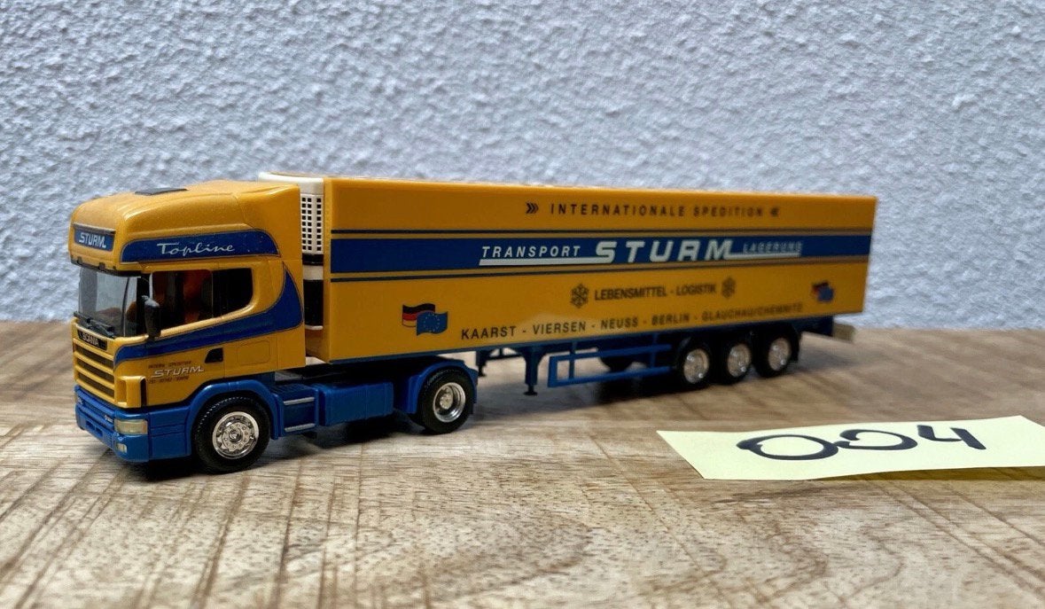 004 Herpa Scania 164 V8 topline Spedition Sturm koeloplegger, Ophalen of Verzenden, Zo goed als nieuw, Bus of Vrachtwagen, Herpa