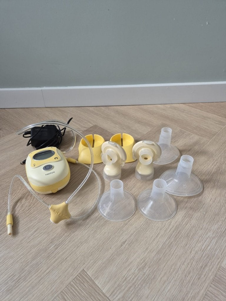 Medela Freestyle Borstkolf + accessoires, Ophalen, Gebruikt, Borstkolf, Medela