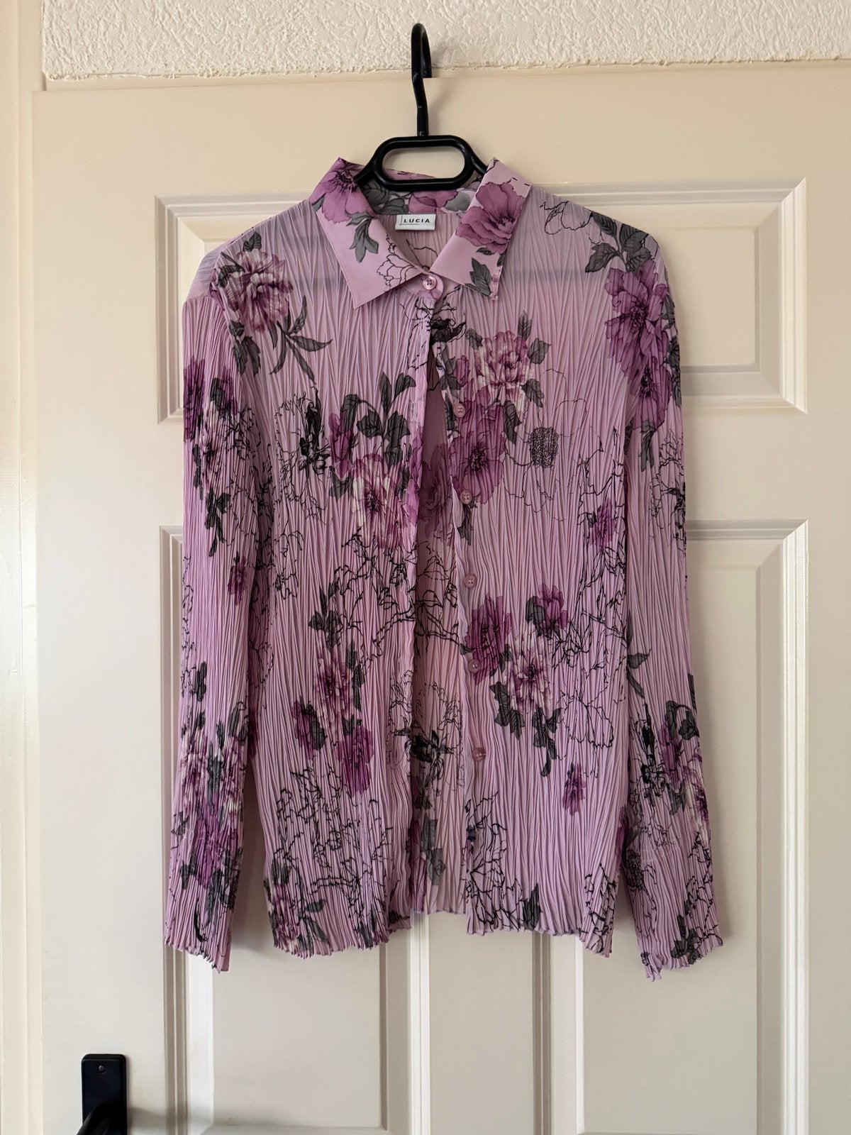 Lucia plissé blouse met bloemenprint - Maat 48, Ophalen of Verzenden, Zo goed als nieuw, Maat 46/48 (XL) of groter, Paars