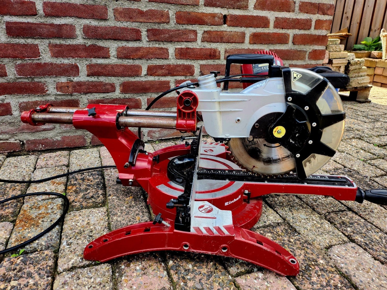 Einhell Radiaal Afkort- en Verstekzaag - TC-SM 2534/1 Dual, Doe-het-zelf en Verbouw, Gereedschap | Zaagmachines, Ophalen, Gebruikt