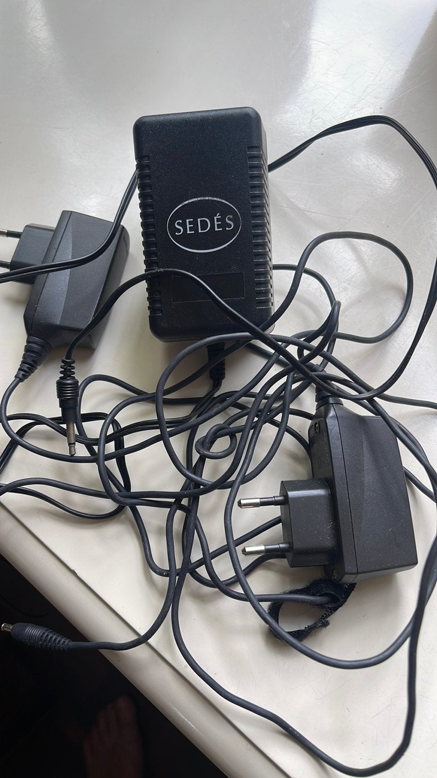 AC/DC Adapters - SEDES en andere (2 stuks), Audio, Tv en Foto, Ophalen of Verzenden, Gebruikt