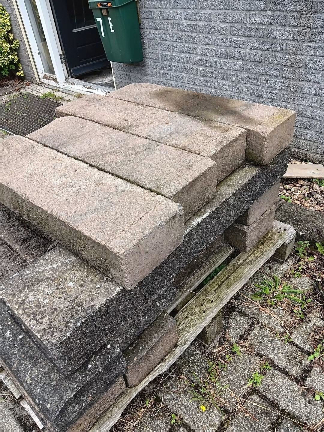 Gebruikte betonnen bielzen/palissaden, Ophalen, Gebruikt, Beton