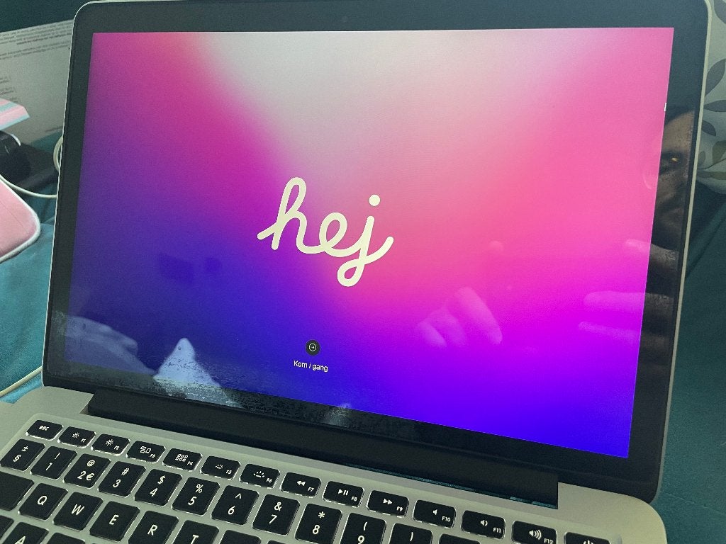 Macbook pro | Studentenlaptop | Huiswerk | Apple | Microsoft, Computers en Software, Apple Macbooks, Zo goed als nieuw, MacBook Pro